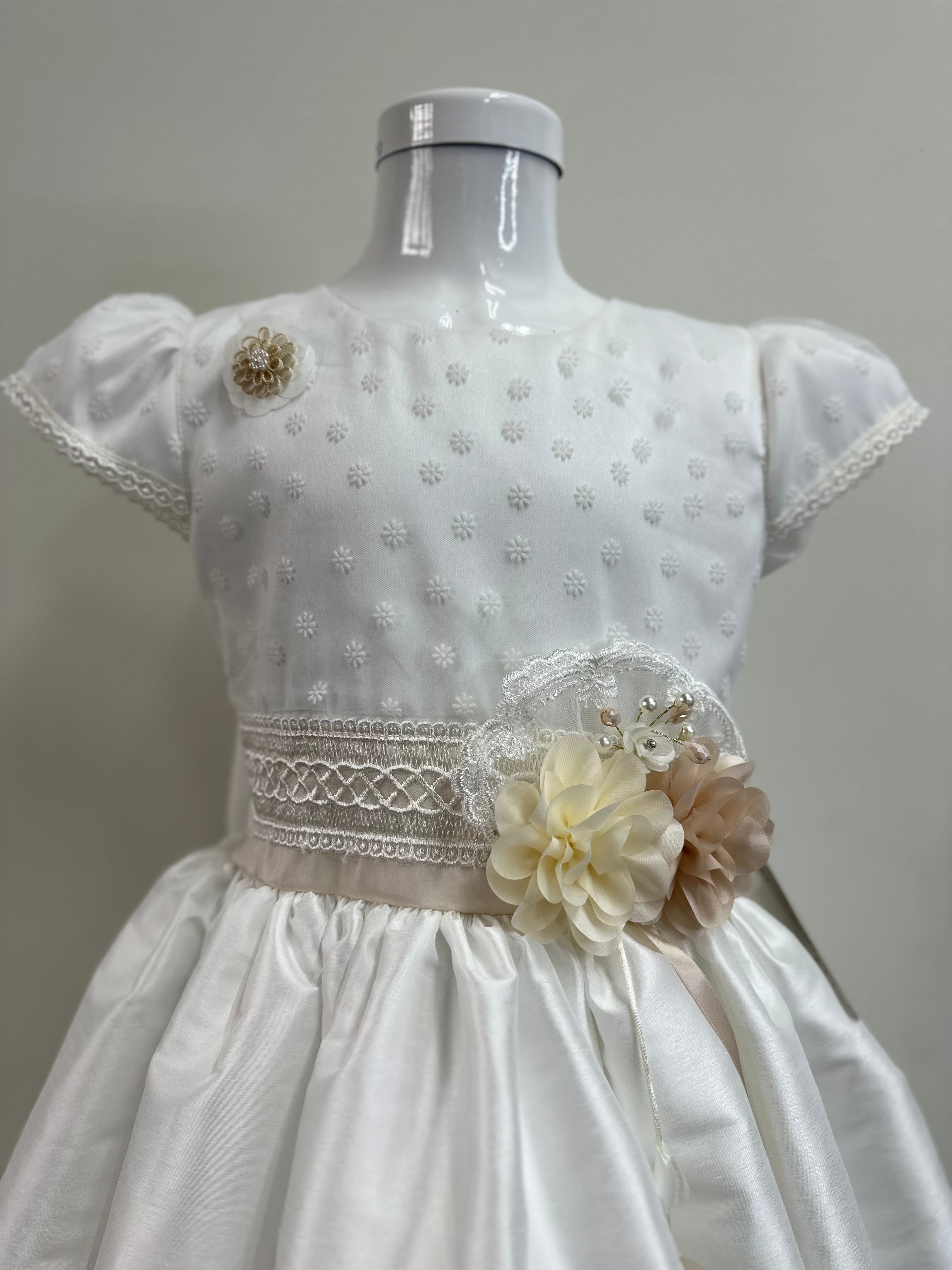 Ropon niña - Lucia