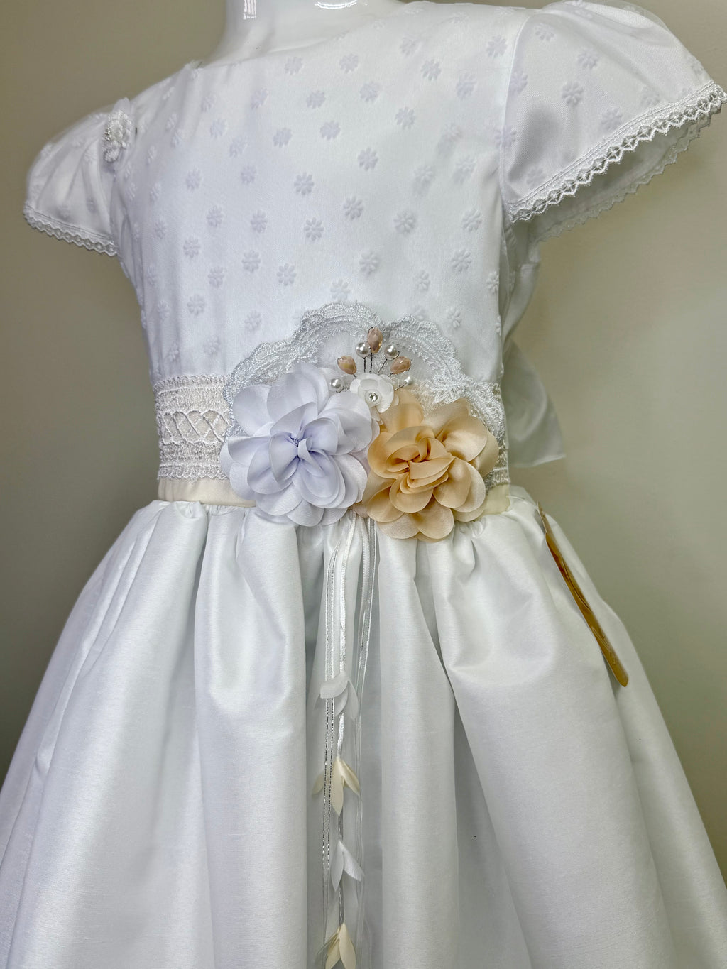 Ropon niña - Lucia